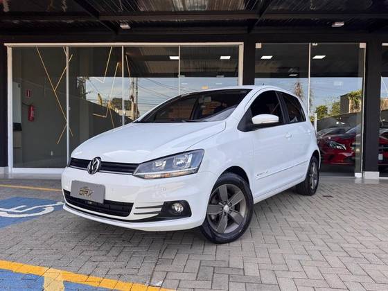 VOLKSWAGEN FOX 1.6 MSI COMFORTLINE 8V FLEX 4P AUTOMATIZADO VOLKSWAGEN FOX 1.6 MSI COMFORTLINE 8V FLEX 4P AUTOMATIZADO
